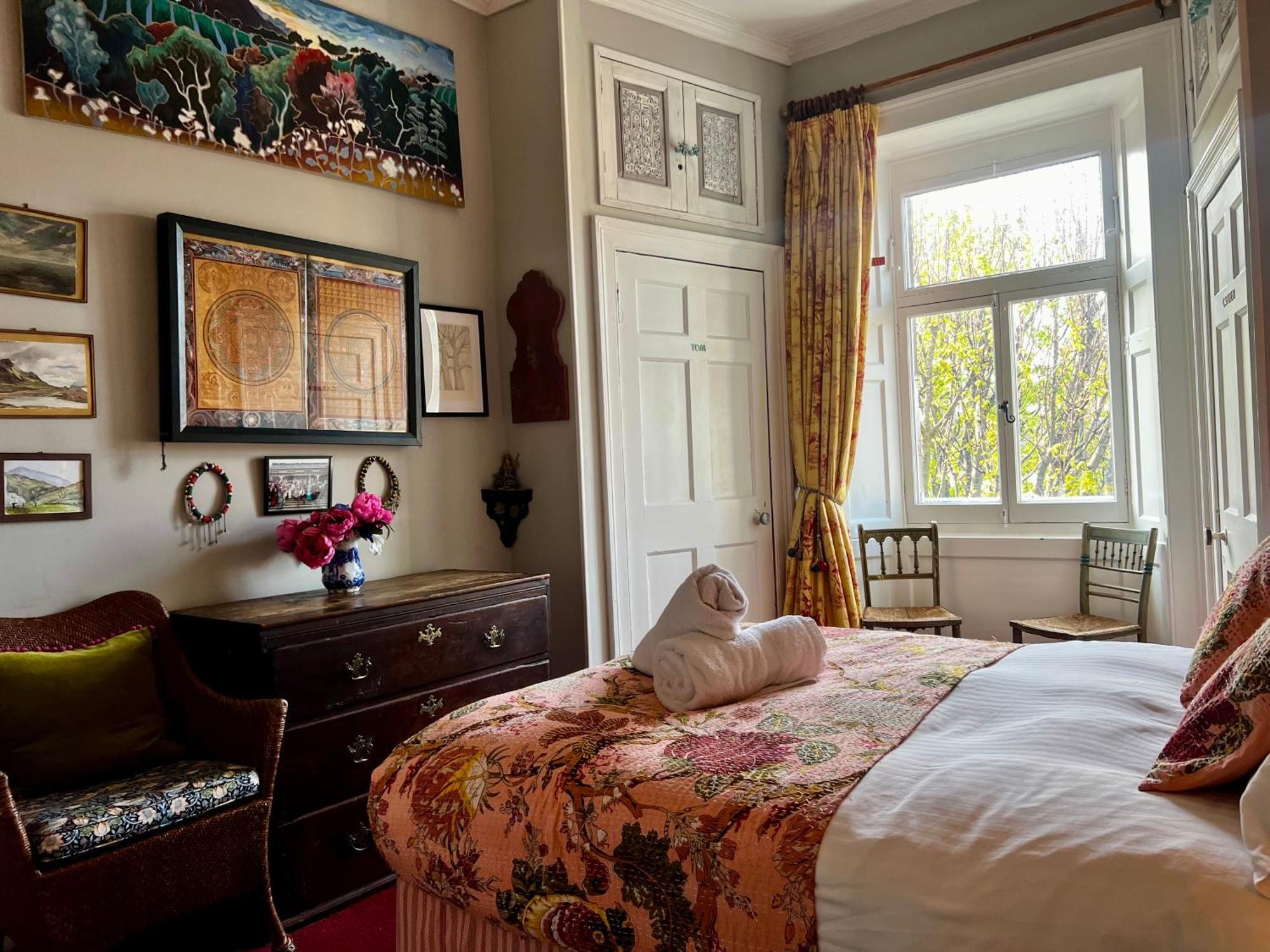 Central Apartment With Parking, Original Art And Antiques Единбург Екстер'єр фото